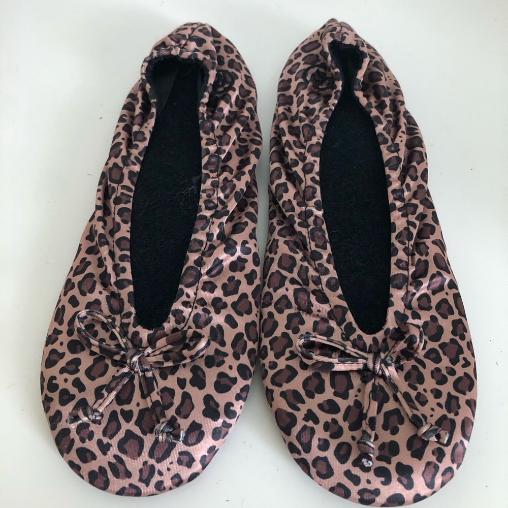 Isotoner Leopard Print Ballet Slippers